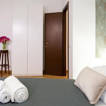 公寓 Residenza Lualdi